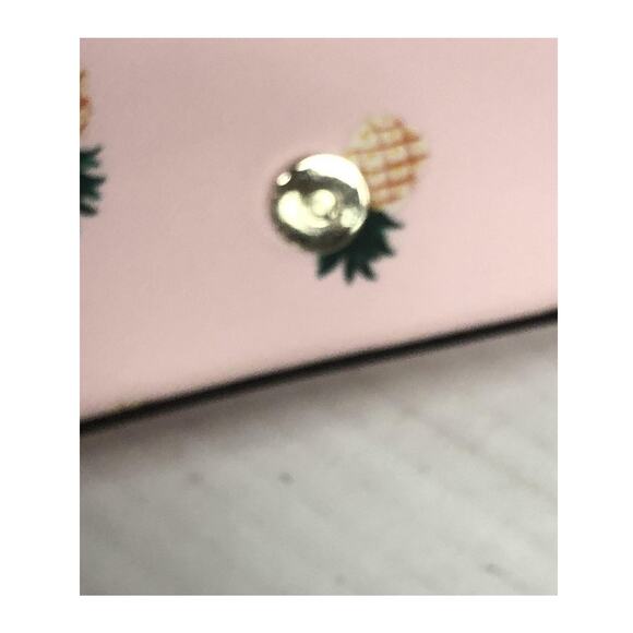 Kate Spade New York Staci Square Pineapple Printed Crossbody Bag Women's EUC - Picture 3 of 10